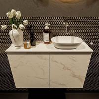 Mondiaz Fowy toiletmeubel 80x50x23cm Carrara mat 0 kraangaten wasbak: rechts 2 deuren solid surface met blad Melamine kleur wasbak: wit FOWY59018Carraratalc