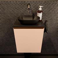 Mondiaz Fowy toiletmeubel 40x50x23cm rosee mat 0 kraangaten wasbak: midden 1 deur solid surface met blad MDF kleur wasbak: zwart FOWY59003roseeurban