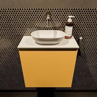 Mondiaz Fowy toiletmeubel 50x50x23cm ocher mat 0 kraangaten wasbak: midden 1 deur solid surface met blad MDF kleur wasbak: wit FOWY59006ochertalc