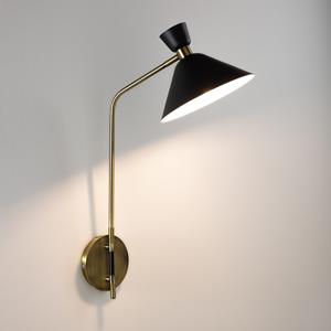 AM.PM Wandlamp in verouderde messing, Zoticus