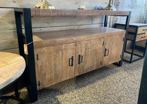 Industrielemeubelshop Mangohout dressoir Boyd met 3 deuren