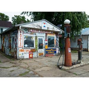 Papermoon Fotobehang Old vintage retro gas station