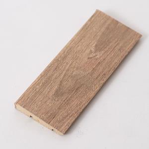 Quick-Step hoge muurplint:Savio Natural Oak 12x60mm 240cm