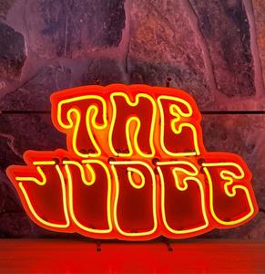 Fiftiesstore Pontiac GTO The Judge Logo Neon Verlichting Met Achterplaat 79 x 50 cm