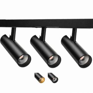 SG Lighting SG spanningsrail zwart met 3 zwarte cilinder spots 310 lumen 2700K uibreidbaar in lengte en spots