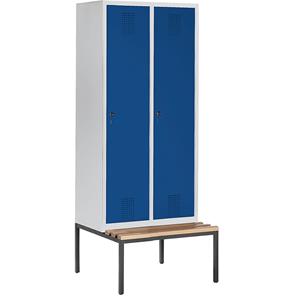 C+P EVOLO Garderobenschrank, mit untergebauter Sitzbank, 2 Abteile, Abteilbreite 400 mm, lichtgrau / enzianblau