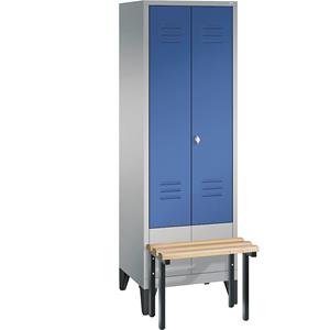 C+P CLASSIC Garderobenschrank mit vorgebauter Sitzbank, zueinander schlagende Türen, 2 Abteile, Abteilbreite 300 mm, weißaluminium / enzianblau