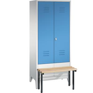 C+P CLASSIC Garderobenschrank mit vorgebauter Sitzbank, zueinander schlagende Türen, 2 Abteile, Abteilbreite 400 mm, lichtgrau / lichtblau