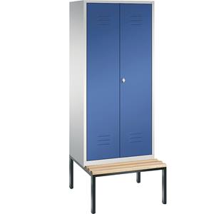 C+P CLASSIC Garderobenschrank mit untergebauter Sitzbank, zueinander schlagende Türen, 2 Abteile, Abteilbreite 400 mm, lichtgrau / enzianblau