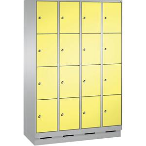 C+P EVOLO Fächerschrank, mit Sockel, 4 Abteile, je 4 Fächer, Abteilbreite 300 mm, weißaluminium / schwefelgelb