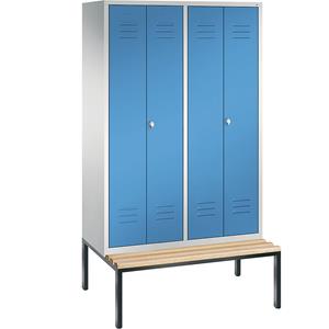 C+P CLASSIC Garderobenschrank mit untergebauter Sitzbank, zueinander schlagende Türen, 4 Abteile, Abteilbreite 300 mm, lichtgrau / lichtblau