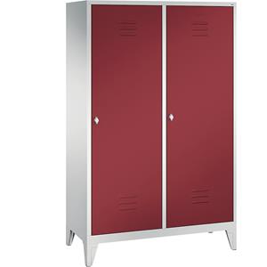 C+P CLASSIC Garderobenschrank mit Füßen, Tür über 2 Abteile, 4 Abteile, Abteilbreite 300 mm, lichtgrau / rubinrot