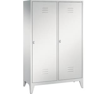 C+P CLASSIC Garderobenschrank mit Füßen, Tür über 2 Abteile, 4 Abteile, Abteilbreite 300 mm, lichtgrau