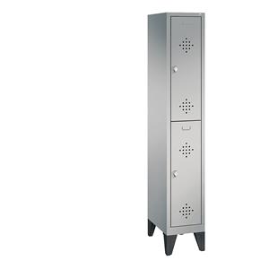 C+P CLASSIC Garderobenschrank mit Füßen, doppelstöckig, 1 Abteil, je 2 Fächer, Abteilbreite 300 mm, weißaluminium