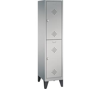 C+P CLASSIC Garderobenschrank mit Füßen, doppelstöckig, 1 Abteil, je 2 Fächer, Abteilbreite 400 mm, weißaluminium