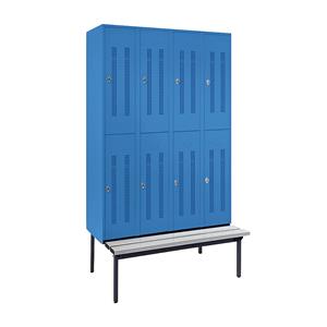 Wolf Halbhoher Garderobenschrank mit Sitzbankuntergestell, 300 mm, 8 Fächer, Lochblech, lichtblau