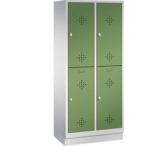 C+P CLASSIC Garderobenschrank mit Sockel, doppelstöckig, 2 Abteile, je 2 Fächer, Abteilbreite 400 mm, lichtgrau / resedagrün