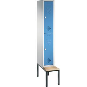 C+P CLASSIC Garderobenschrank mit untergebauter Sitzbank, doppelstöckig, 1 Abteil, je 2 Fächer, Abteilbreite 300 mm, lichtgrau / lichtblau