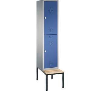C+P CLASSIC Garderobenschrank mit untergebauter Sitzbank, doppelstöckig, 1 Abteil, je 2 Fächer, Abteilbreite 400 mm, weißaluminium / enzianblau