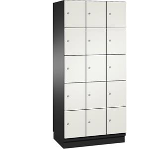 C+P CAMBIO-lockerkast met HPL deuren, 15 vakken, kastframe zwartgrijs / deur wit, breedte 900 mm