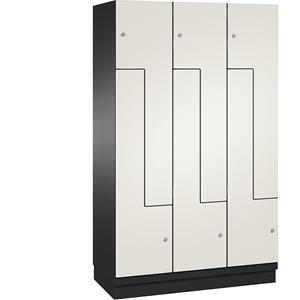 C+P CAMBIO Z-garderobekast, 3 afdelingen, breedte 1200 mm, kastframe zwartgrijs / deur wit