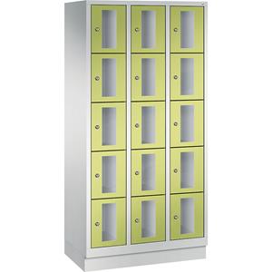 C+P CLASSIC Fächerschrank, Fachhöhe 295 mm, mit Sockel, 15 Fächer, Breite 900 mm, Tür viridingrün