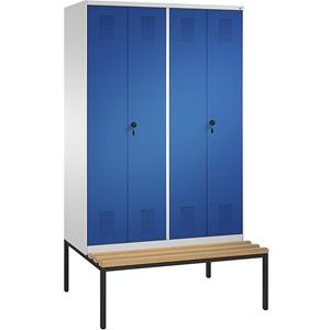 C+P EVOLO Garderobenschrank, zueinander schlagende Türen, mit Sitzbank, 4 Abteile, Abteilbreite 300 mm, lichtgrau / enzianblau