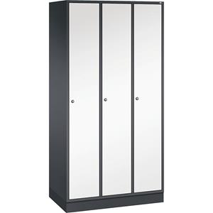 C+P Lockerkast Intro, breedte 920 mm, 3 afdelingen, kastframe zwartgrijs, deuren zuiver wit