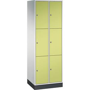 C+P INTRO stalen lockerkast, vakhoogte 580 mm, b x d = 620 x 500 mm, 6 vakken, kastframe lichtgrijs, deuren felgroen