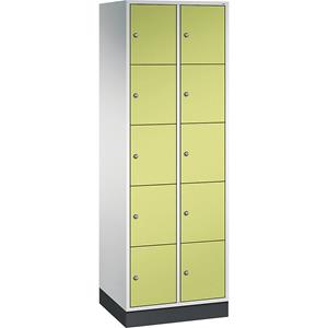 C+P INTRO stalen lockerkast, vakhoogte 345 mm, b x d = 620 x 500 mm, 10 vakken, kastframe lichtgrijs, deuren felgroen