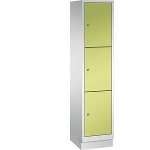 C+P CLASSIC Fächerschrank mit Sockel, 1 Abteil, 3 Fächer, Abteilbreite 400 mm, lichtgrau / viridingrün