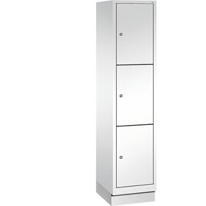 C+P CLASSIC Fächerschrank mit Sockel, 1 Abteil, 3 Fächer, Abteilbreite 400 mm, verkehrsweiß