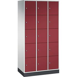 C+P INTRO stalen lockerkast, vakhoogte 345 mm, b x d = 920 x 500 mm, 15 vakken, kastframe lichtgrijs, deuren robijnrood