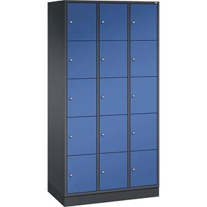 C+P INTRO stalen lockerkast, vakhoogte 345 mm, b x d = 920 x 500 mm, 15 vakken, kastframe zwartgrijs, deuren gentiaanblauw