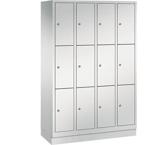 C+P CLASSIC Fächerschrank mit Sockel, 4 Abteile, je 3 Fächer, Abteilbreite 300 mm, lichtgrau