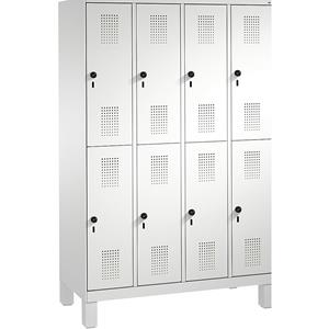C+P EVOLO Garderobenschrank, doppelstöckig, mit Füßen, 4 Abteile, je 2 Fächer, Abteilbreite 300 mm, lichtgrau