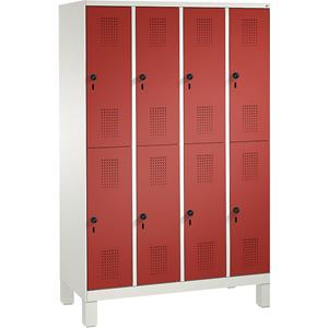 C+P EVOLO Garderobenschrank, doppelstöckig, mit Füßen, 4 Abteile, je 2 Fächer, Abteilbreite 300 mm, verkehrsweiß / feuerrot