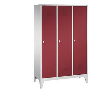C+P CLASSIC Garderobenschrank mit Füßen, 3 Abteile, Abteilbreite 400 mm, lichtgrau / rubinrot