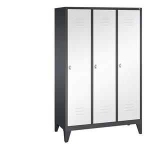 C+P CLASSIC Garderobenschrank mit Füßen, 3 Abteile, Abteilbreite 400 mm, schwarzgrau / verkehrsweiß