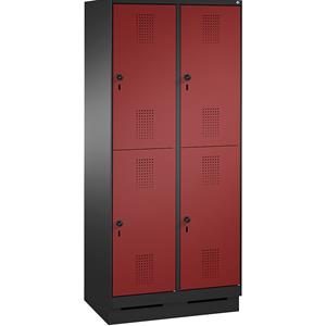C+P EVOLO Garderobenschrank, doppelstöckig, mit Sockel, 2 Abteile, je 2 Fächer, Abteilbreite 400 mm, schwarzgrau / rubinrot