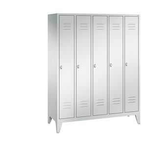 C+P CLASSIC Garderobenschrank mit Füßen, 5 Abteile, Abteilbreite 300 mm, lichtgrau