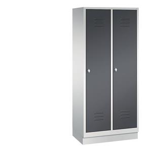 C+P CLASSIC Garderobenschrank mit Sockel, 2 Abteile, Abteilbreite 400 mm, lichtgrau / schwarzgrau