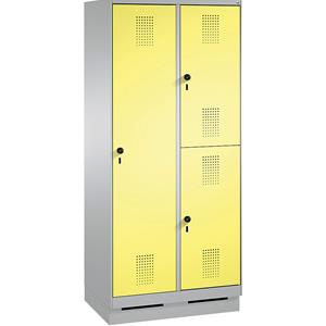 C+P EVOLO Kombinationsschrank, ein- und doppelstöckig, 2 Abteile, 3 Türen, Abteilbreite 400 mm, mit Sockel, weißaluminium / schwefelgelb