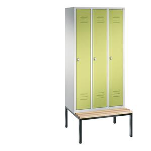 C+P CLASSIC Garderobenschrank mit untergebauter Sitzbank, 3 Abteile, Abteilbreite 300 mm, lichtgrau / viridingrün