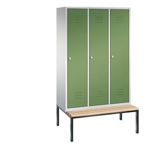 C+P CLASSIC Garderobenschrank mit untergebauter Sitzbank, 3 Abteile, Abteilbreite 400 mm, lichtgrau / resedagrün