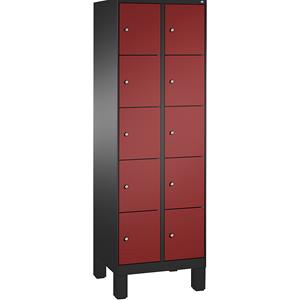 C+P EVOLO Fächerschrank, mit Füßen, 2 Abteile, je 5 Fächer, Abteilbreite 300 mm, schwarzgrau / rubinrot