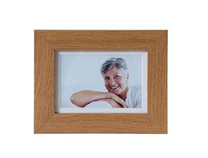 Urnwebshop Eiken of Walnoot Houten XS Fotolijst Urn (0.25 liter)