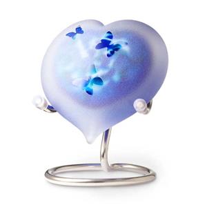 Urnwebshop Kristalglazen Hart Urn Frosted Blauw Drie Vlinders (0.05 liter)