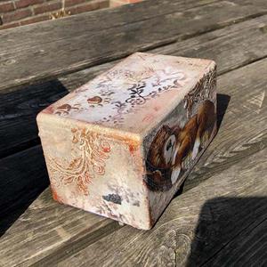Urnwebshop Design Miniurn Slapende Hond (0.4 liter)