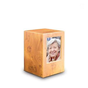 Urnwebshop Grote MDF Photobox Urn Grenen (3.5 liter)